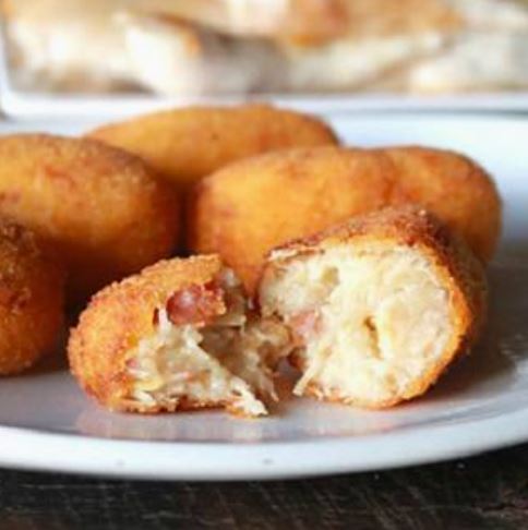 Pollo al Limón y Pimientos Rojos